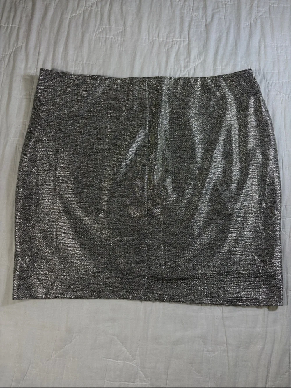 Torrid Silver Metallic Mini Foil Knit Tulip Skirt Plus Size 3 3X 22-24 New - Picture 8 of 10